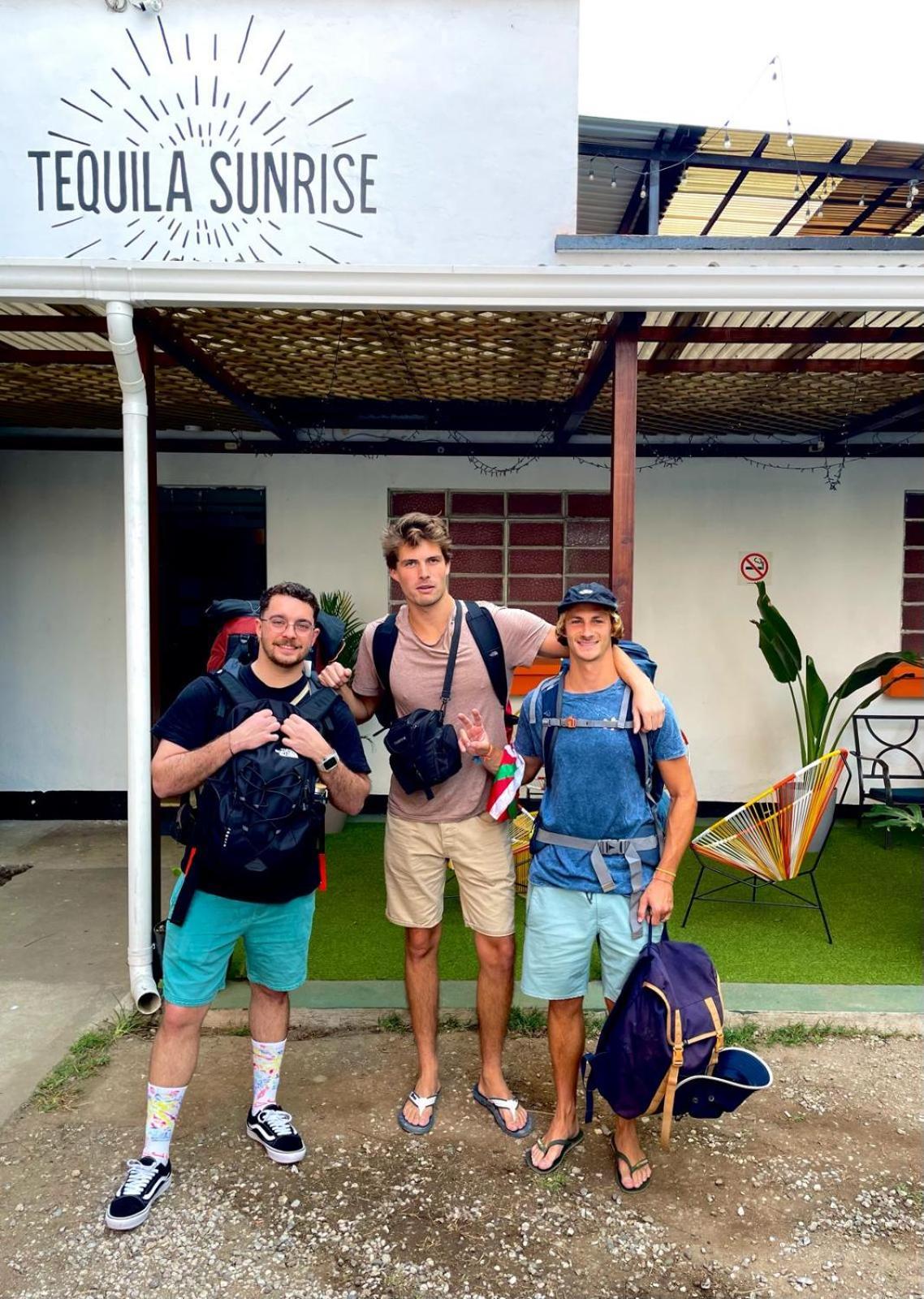 Tequila Sunrise Hostel Guatemala-Stad Buitenkant foto
